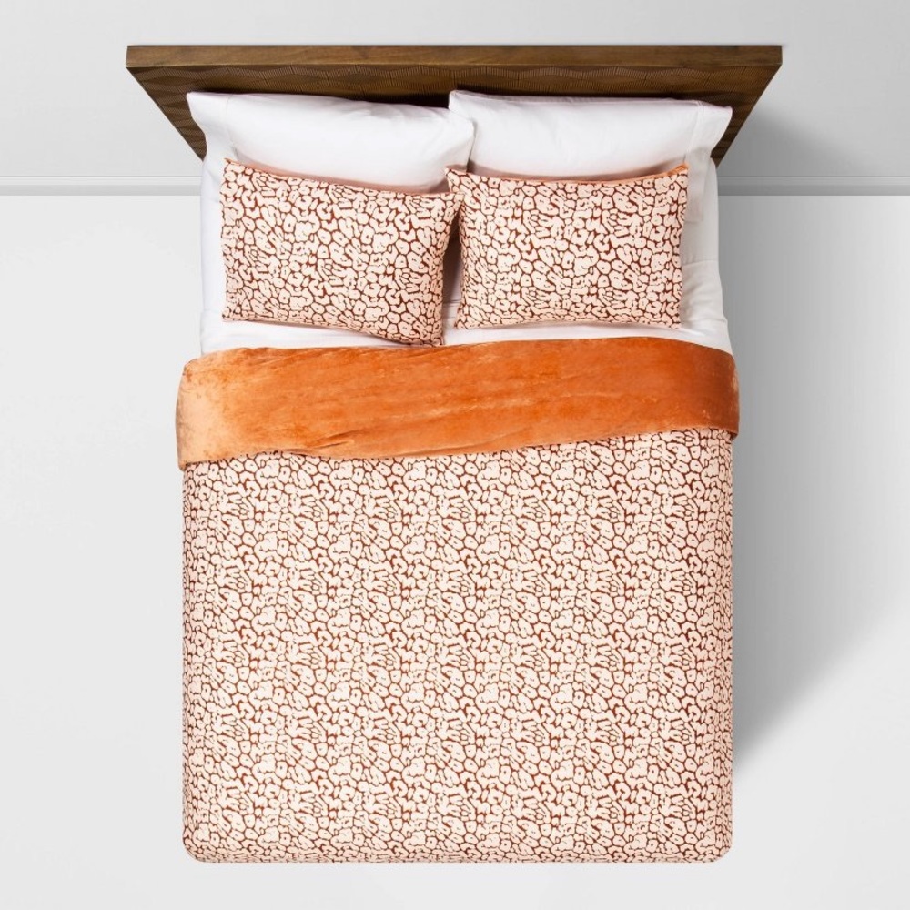 OPALHOUSE NEW reversible velvet leopard print duvet/shams set -full/queen